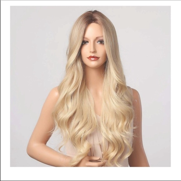 🆕️ Natural Looking Silk Fully Heat Resistant  Wig - Picture 1 of 6